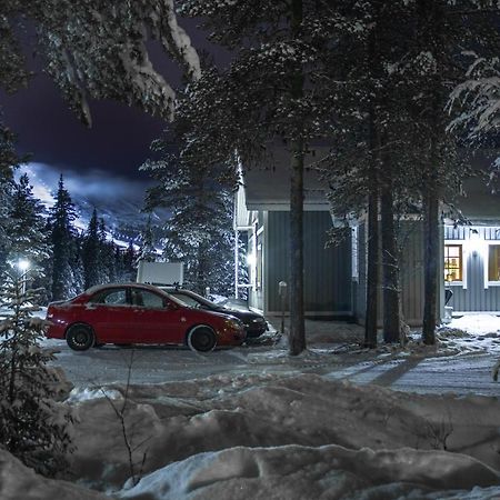 Villa Hutsula Yllas Ylläsjärvi Kültér fotó