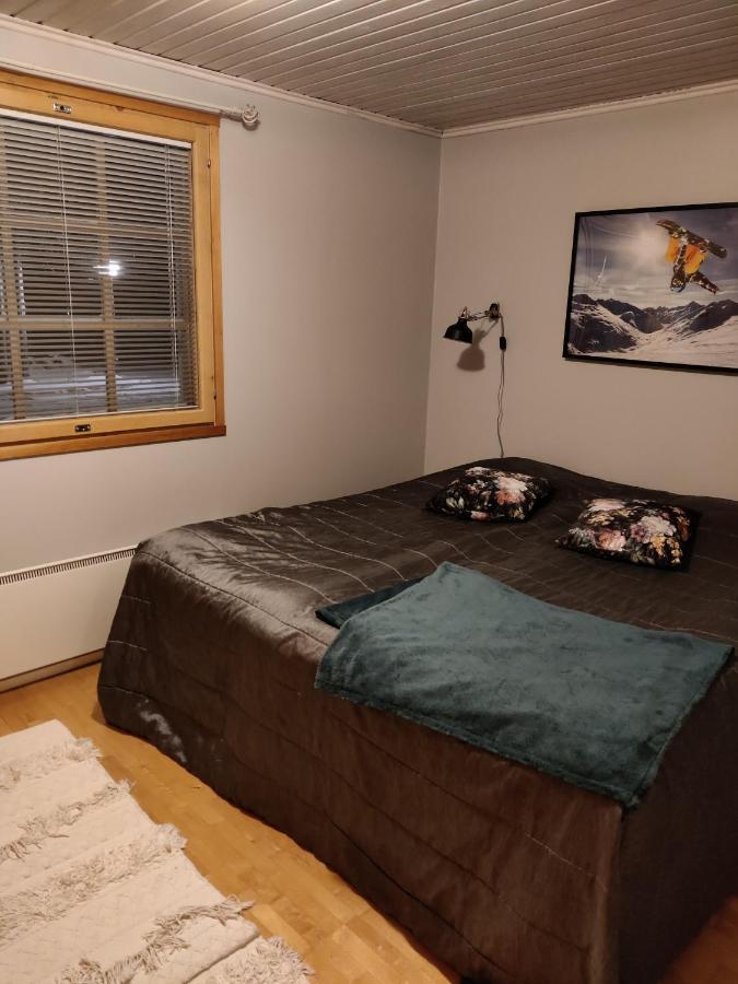 Villa Hutsula Yllas Ylläsjärvi Kültér fotó